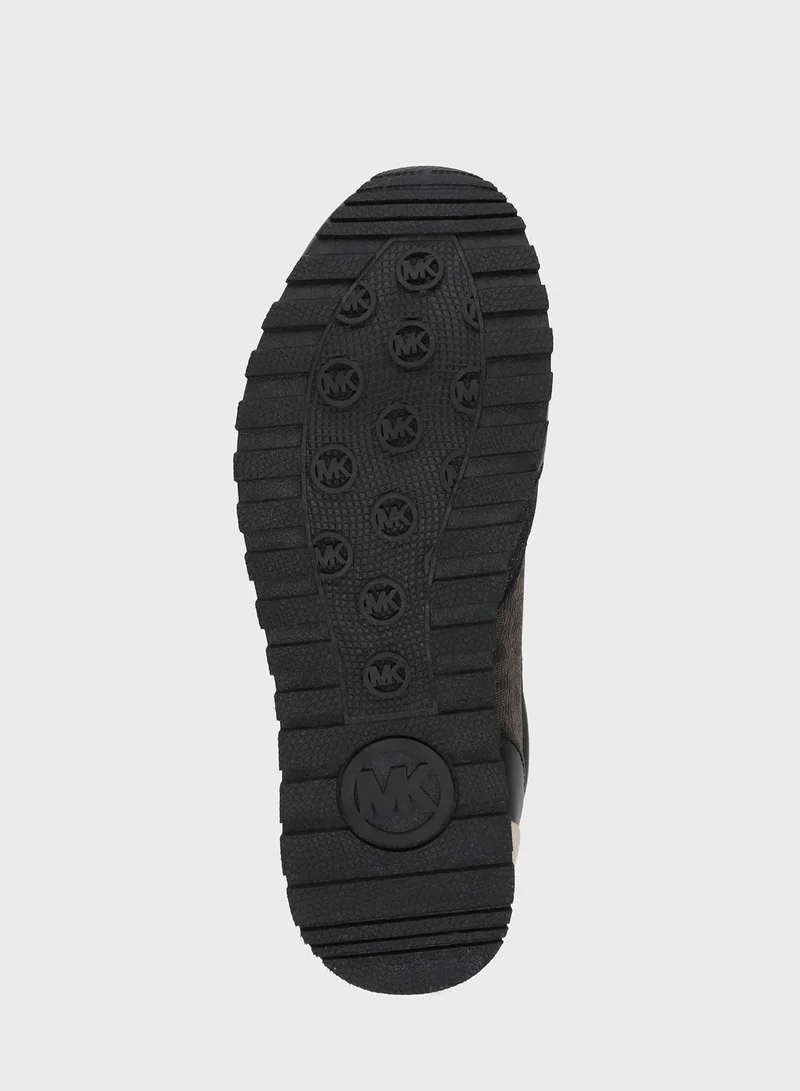Michael Kors Youth Billie Dorian Low Top Lace Up Sneakers