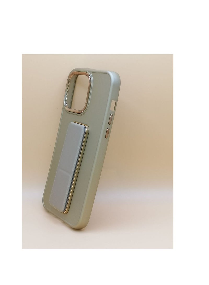 2B iPhone 14 Pro Max case with golden edges with a shock-resistant hand grip and non-slip camera protection - Image 4