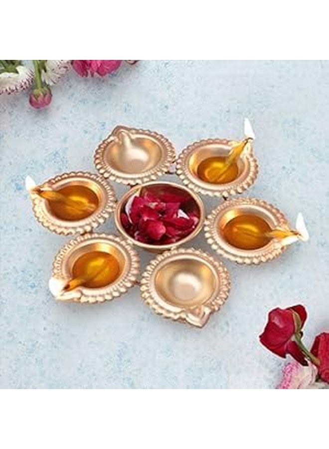 R Ayurveda Copper Diya Round Shape Flower Decorative Urli Bowl Handcrafted for Floating Flowers and T Light Candles Home,Office and Table Decor| Diwali Decoration Items (7 Inches) with 6 diyas in Gift box Return Gift - Image 2