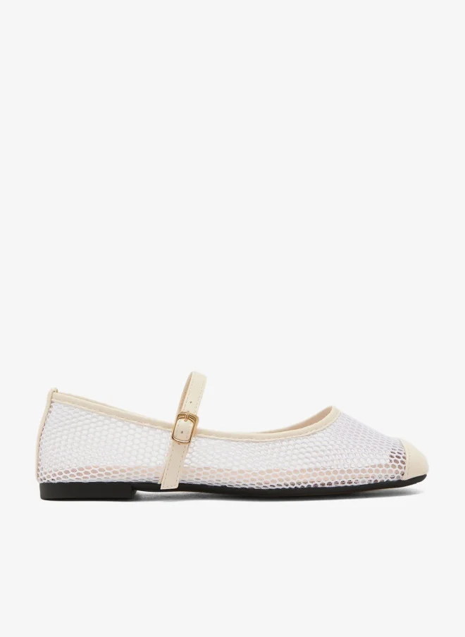 جينجر ماري جينز بتفاصيل شبكية