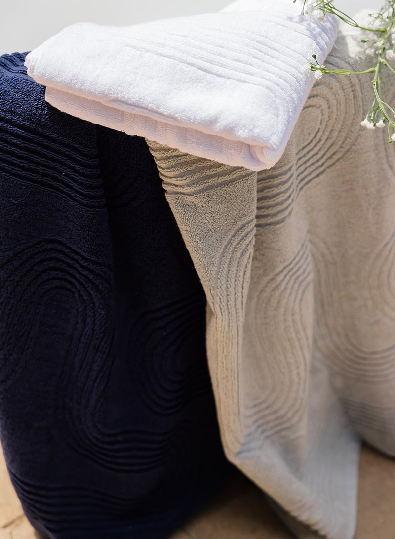 More cottons Zigzag Jacquard Towel 600 GSM size 50x100  - Image 2