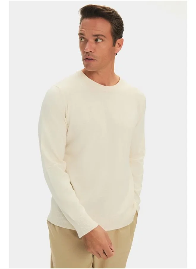 JUNE June Men Regular Fit Crew Neck Basic Knitwear Sweater Ecru