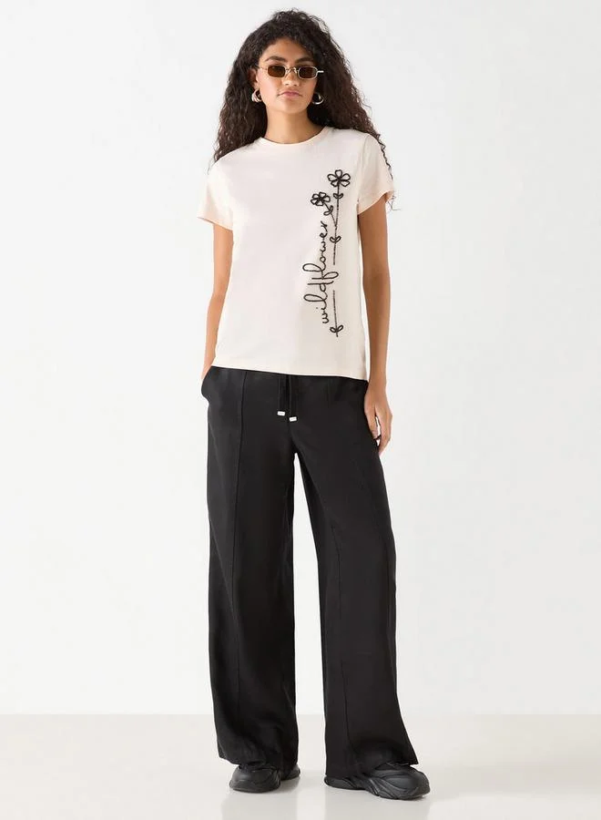 لي كوبر بنطلون سادة واسع الساقين برباط إغلاق وجيوب من لي كوبر