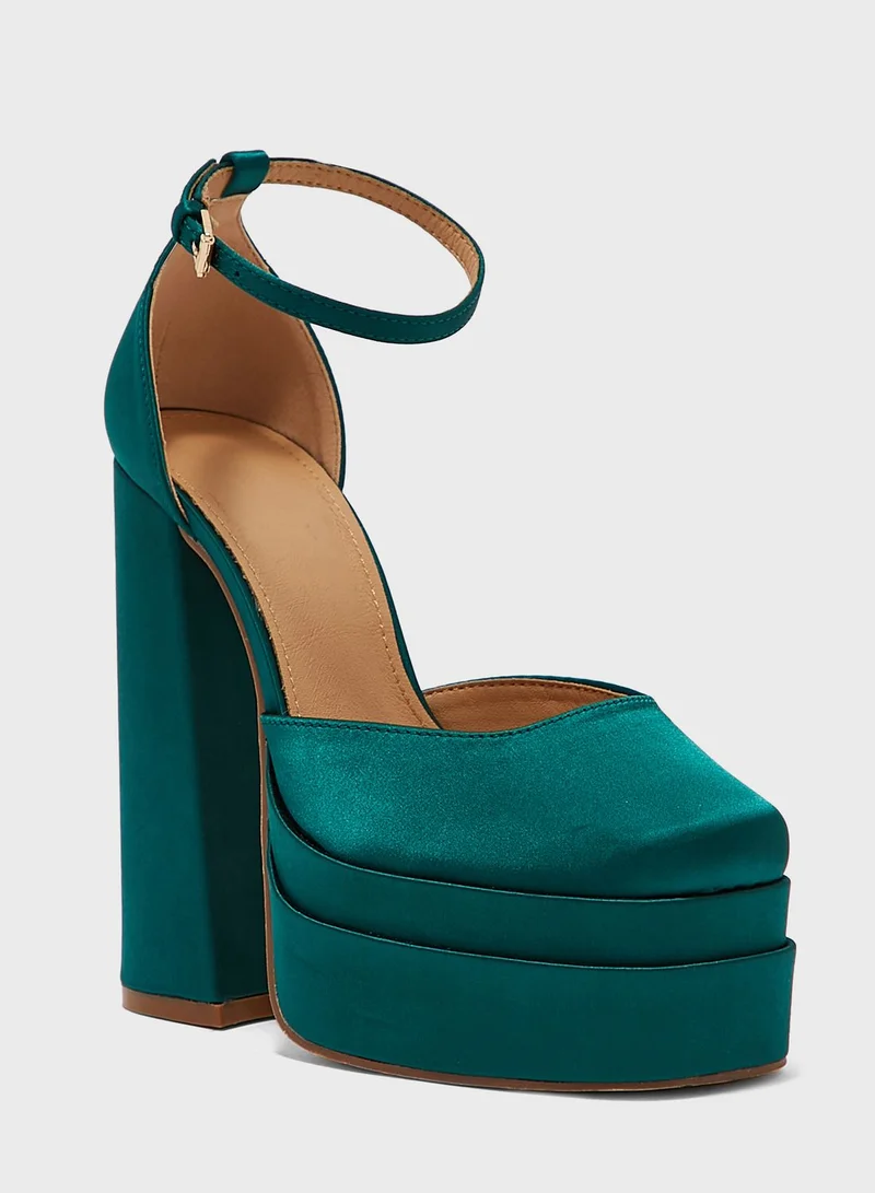 Truffle Wide Fit Satin Platform Pump