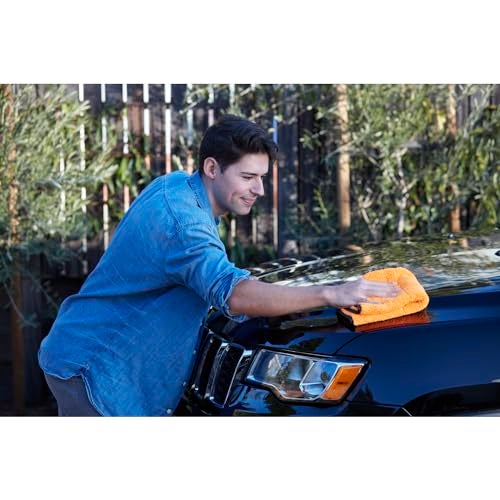 Armor All Car Buffing Towel, Microfiber Towel for Buffing and Shining Cars, Trucks and Motorcycles - Image 3