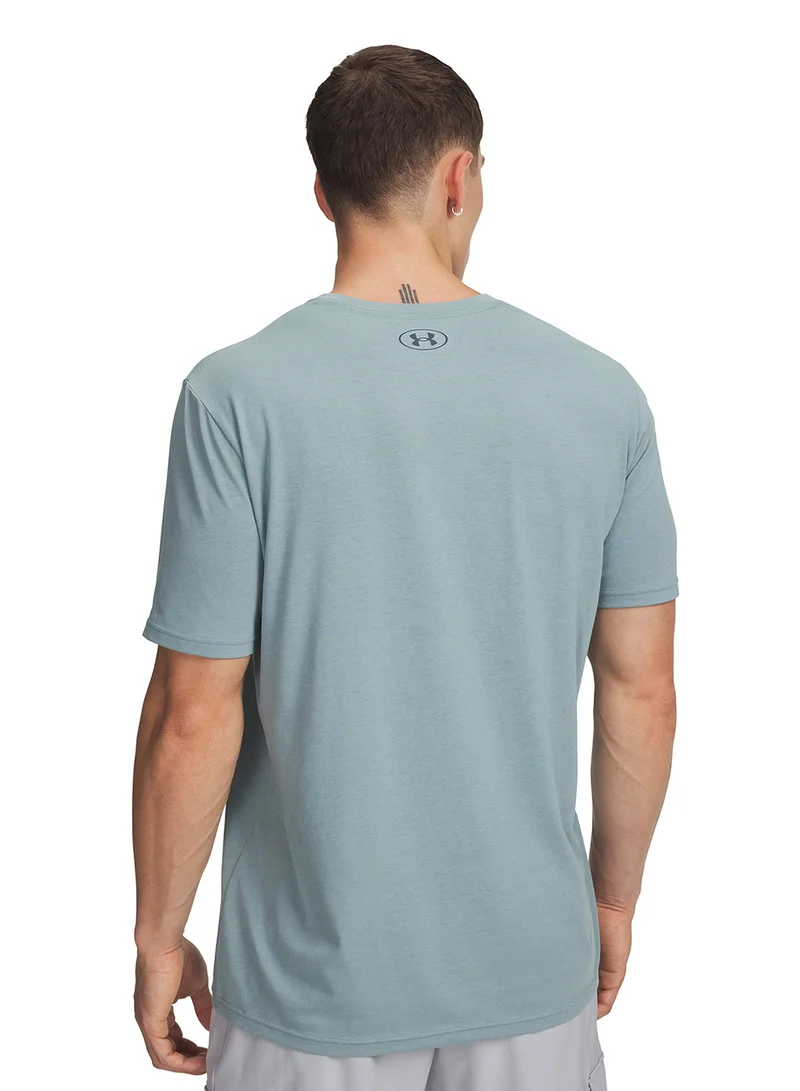 اندر ارمر تيشيرت تيم إيشو بنص وشعار