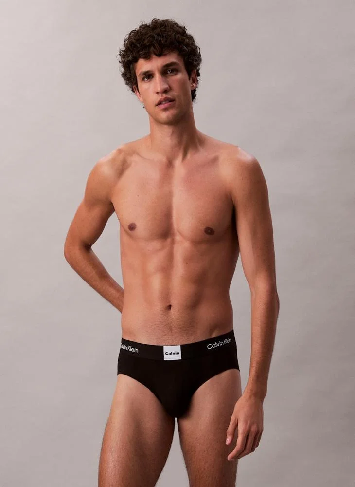 CALVIN KLEIN  3 Pack Briefs - Icon Logo Graphic for Men | Best Price UAE