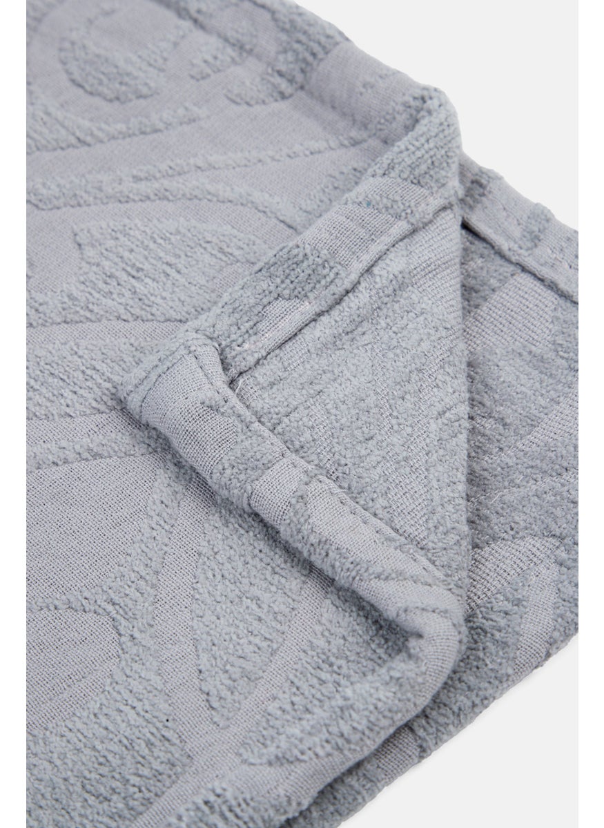 Jacquard Chenille Textured Throw 127 x 152 cm, Grey - pzsku/Z5B64CE573570F06CFCCCZ/45/_/1738161658/ade8c25a-00c1-4af0-b660-a1df859bd2cf