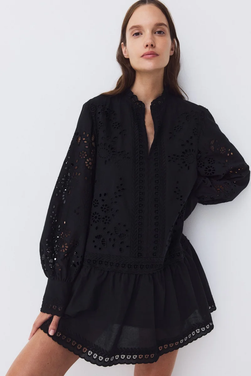H&M MAMA Broderie anglaise dress