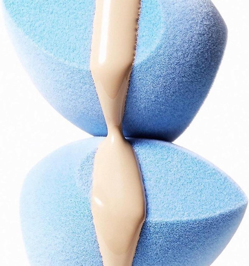 JUNO & Co. Microfiber Sponge, Latex-Free, Dual Layer Technology, Flawless Makeup Blender for Foundations, Powders and Creams (Velvet Pack of 4) - Image 3