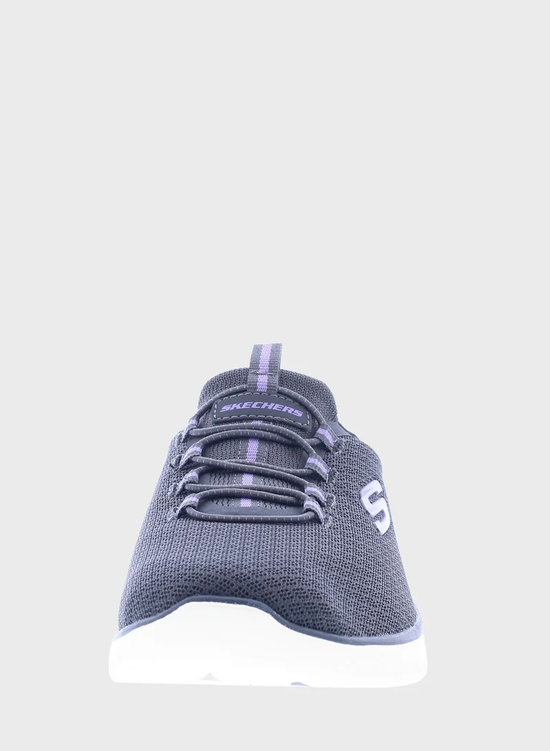 SKECHERS Summits