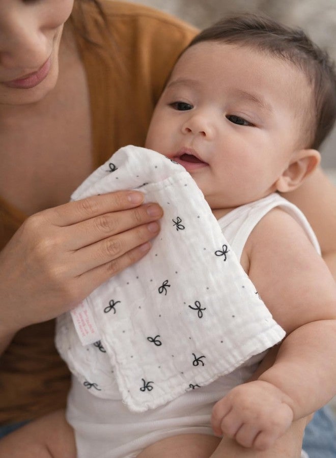 KIDS BASIC مناديل قطنية ناعمة من 6 طبقات للأطفال الرضع من كيدز بيسيك، مزينة بطبعات متعددة، عبوة من 3 قطع - Image 3