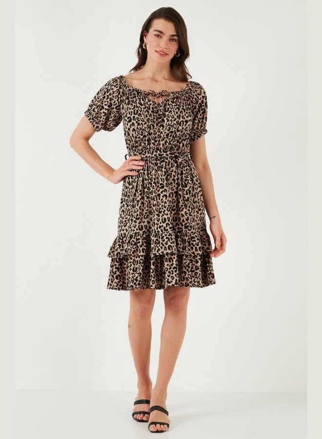 ليلا فستان ليلى كارمن بياقة مزينة بكشكشة للنساء