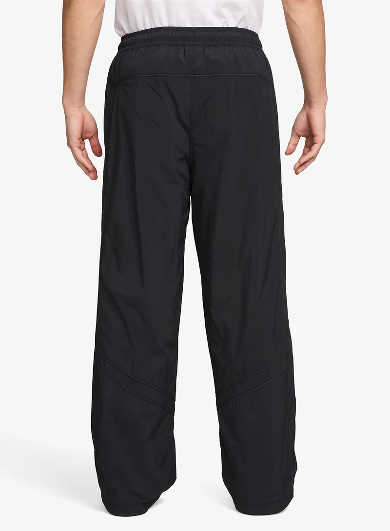 نايكي سراويل رياضية منسوجة بالهواء