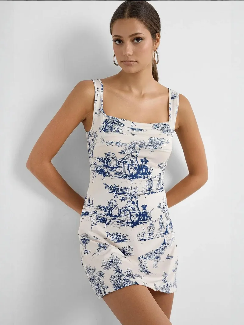 زوبعة فستان قصير مطبوع بدون أكمام