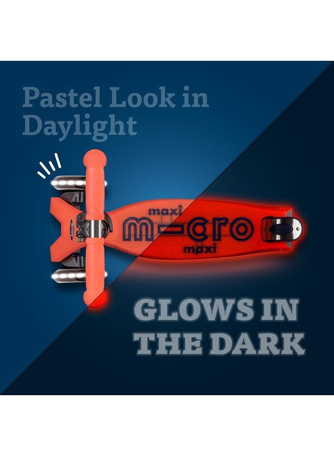 Micro سكوترات ميكرو | ماكسي ديلوكس جلاو مع شريط LED | مقود قابل للتعديل | خفيف الوزن | للأولاد والبنات | 5-12 سنة | أحمر أورا | سكوتر للأطفال | سكوترات | سكوتر للأطفال - Image 5