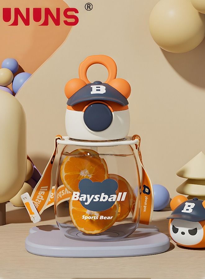 UNUNS زجاجات مياه محمولة مع شفاطة، زجاجات مياه على شكل دب لطيف سعة 650 مل مع مقبض وحزام قابل للتعديل، للسفر في مكتب المدرسة للفتيات، برتقالي - Image 1