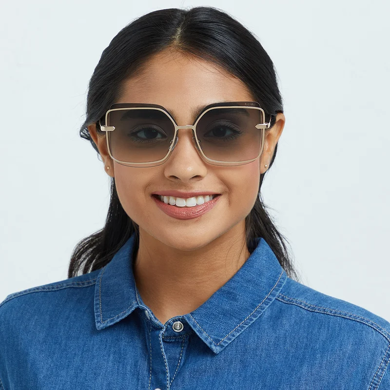 بلاك أوت Women's نظارة شمسية BlackOut MOONLIGHT مربعة بإطار كامل للنساء