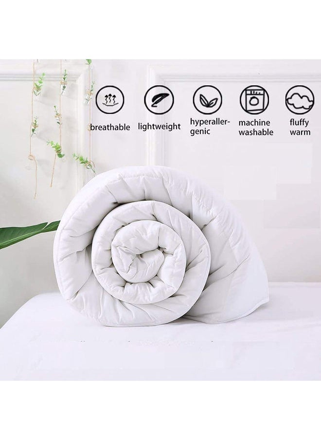 Hotel Linen Klub - لحاف مضاد للميكروبات - الغلاف الخارجي: 100% ميكروفايبر مع علاج مضاد للميكروبات، التعبئة: 200 جرام لكل متر مربع من الألياف الناعمة، الحجم: مفرد 160 × 200 سم - Image 1