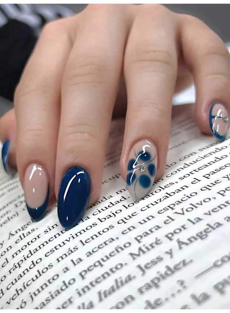 اظافر تركيب مزيفه بشكل لوزي تحتوي العلبه على 24 ظفر مع مبرد اظافر و صمغ - Image 1