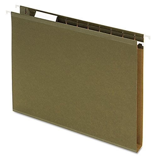 Pendaflex 04152X1 Reinforced 1" Extra Capacity Hanging Folders, Standard Green - Image 1
