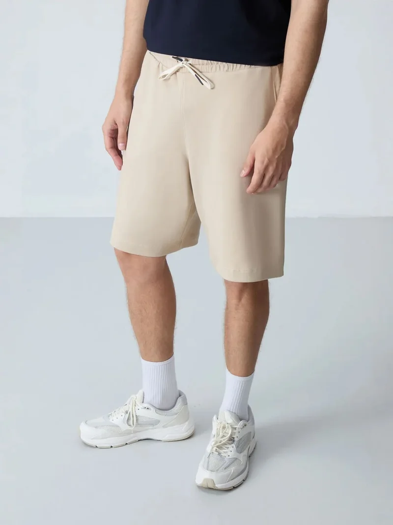 تومي لايف TOMMY Men's Cotton-Blend Sweat Shorts