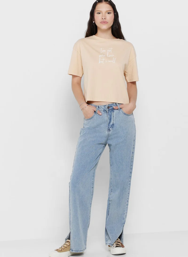 Ginger Classic Mom Jeans With Slit Detail