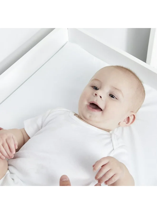 Snuz Kot Changing Unit Mat, Waterproof, Made From Pvc And Foam, Easy To Keep Clean, Infant And Baby, Suitable From 0 To 12 Months , Dimensions 66X44X2 Cm - White