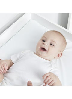 Snuz Kot Changing Unit Mat, Waterproof, Made From Pvc And Foam, Easy To Keep Clean, Infant And Baby, Suitable From 0 To 12 Months , Dimensions 66X44X2 Cm - White  - Image 4