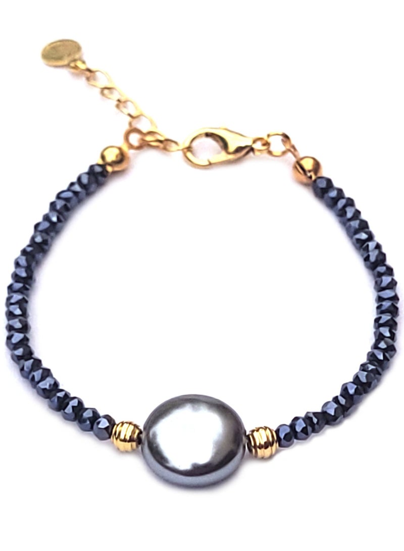 Alwan Crystal Bracelet with a Majorca Style Pearl - Image 1