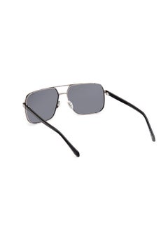 GUESS Men's Polarized Navigator Sunglasses - GU0011908D58 - Lens Size: 58 Mm  - Image 3