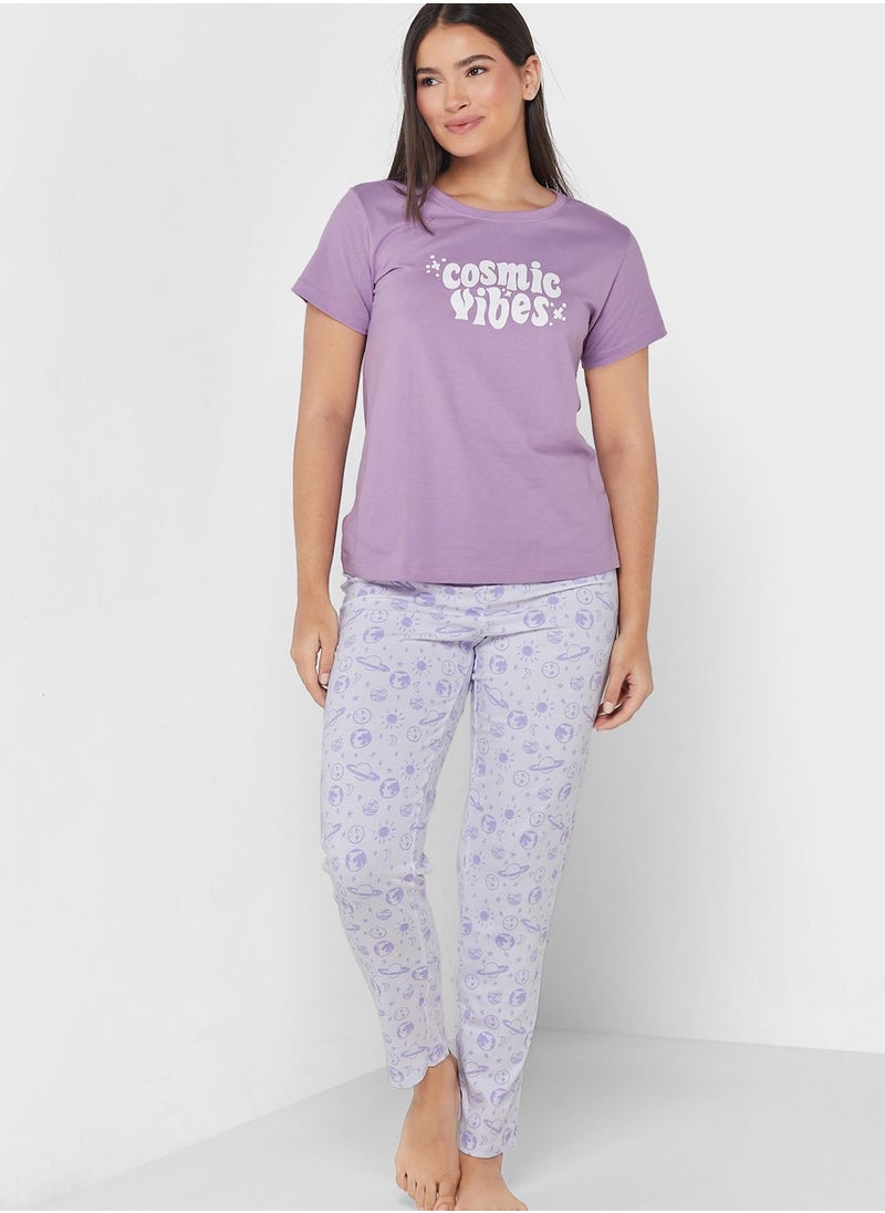 Ginger - Printed T-Shirt And Pyjama Set - Image 1