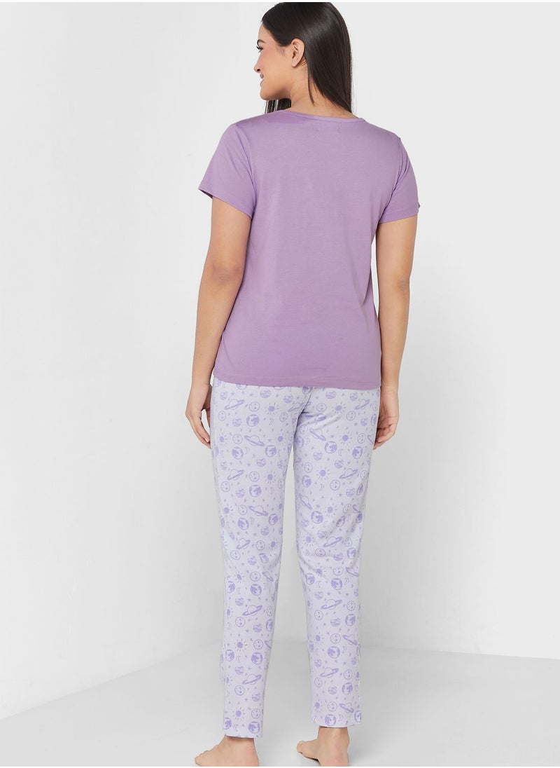 Ginger - Printed T-Shirt And Pyjama Set - Image 1