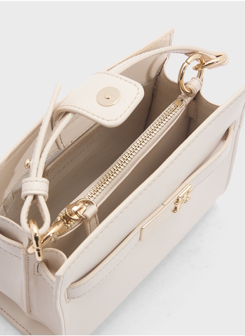 TOMMY HILFIGER HERITAGE MINI SATCHEL  - Image 5