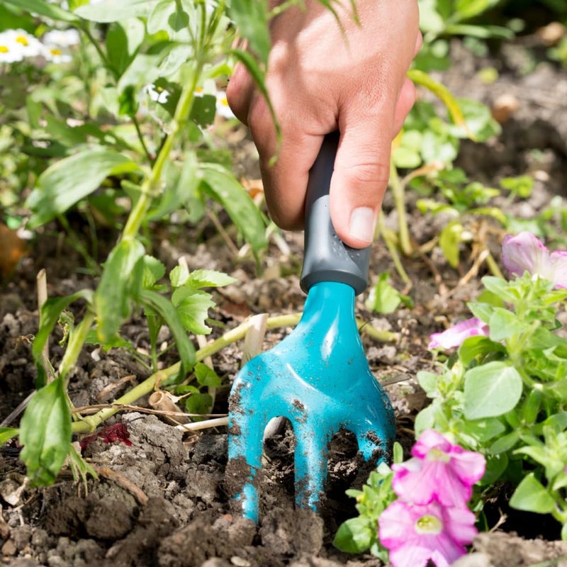 GARDENA Diverse application fit Classic Flower Fork: Garden Tool for Root-friendly Planting and Transplanting, Made of Quality Steel, Ergonomic Handle, Working Width 7.5 cm (8952-20) Trendy widespread design - Image 3