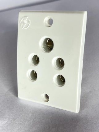 6A 5 Pin Non Moduler Electrical Socket White Colour Polycorbonate Body Heavy Duty Suitable for Home Office Use with Screws Packof 5 - pzsku/Z5B820FABB32F5222155DZ/45/1748244592/b5b17fd0-152f-45bb-a73d-74bb8952e5d3