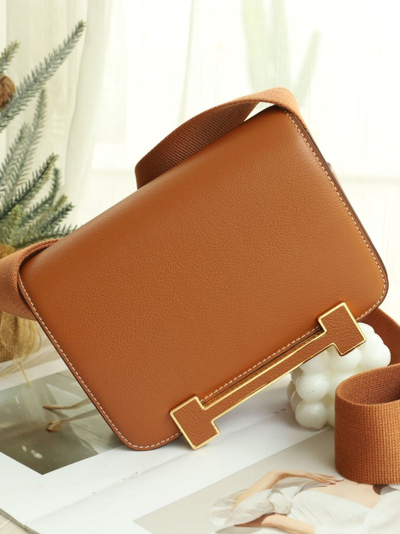 Advanced Sense New Wide Shoulder Strap Clog Bag Solid Color Casual Shoulder Crossbody Bag Flip Small Square Bag All-Match Tofu Bag - Image 3