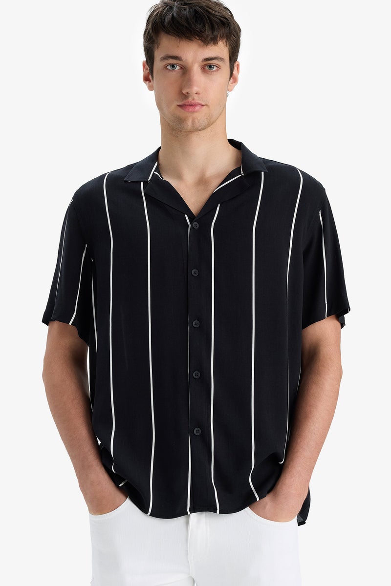 DeFacto Black Man Regular Fit Striped Summer Shirt Casual - Image 1