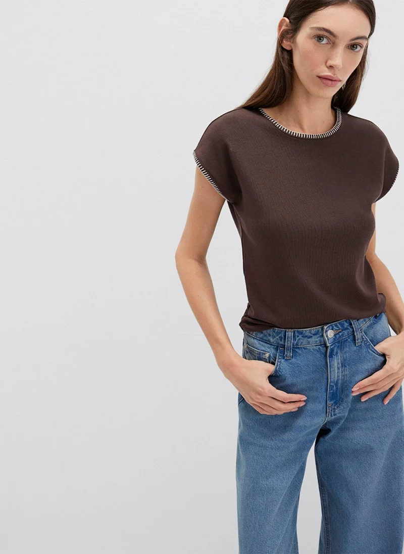 مافي Crew Neck Regular Fit T-Shirt