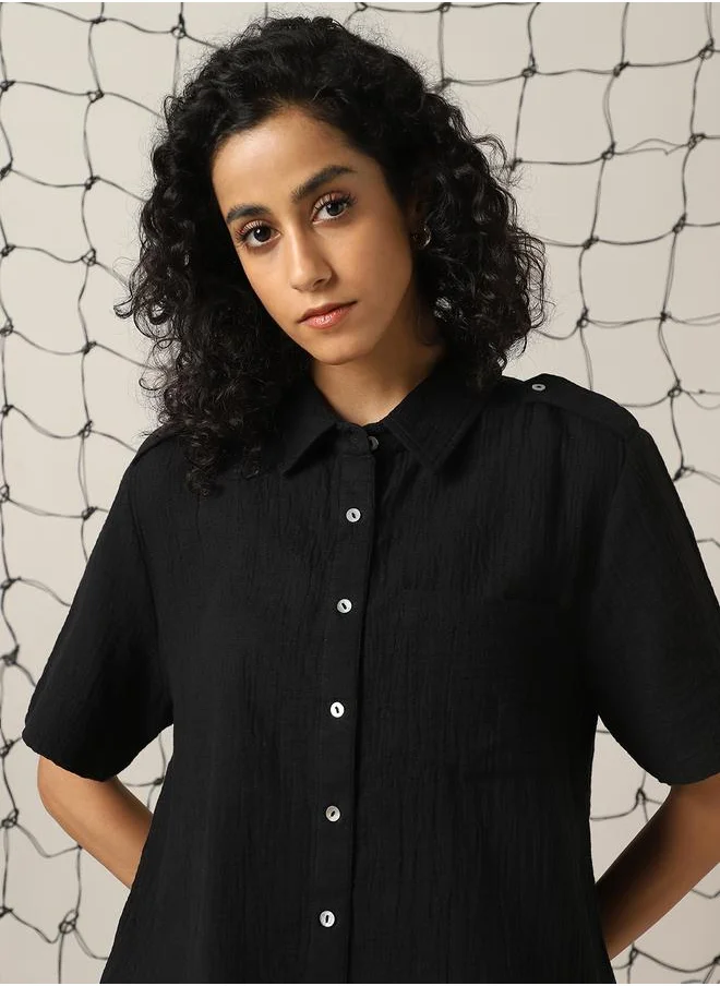 هوبرهولمي Women Co-ord in Black featuring Oversized fit with a solid pattern, spread collar collar, spread collar neckline, half sleeves, regular length, secured with button closure, crafted from cotton – crafted for those who appreciate style and comfort.