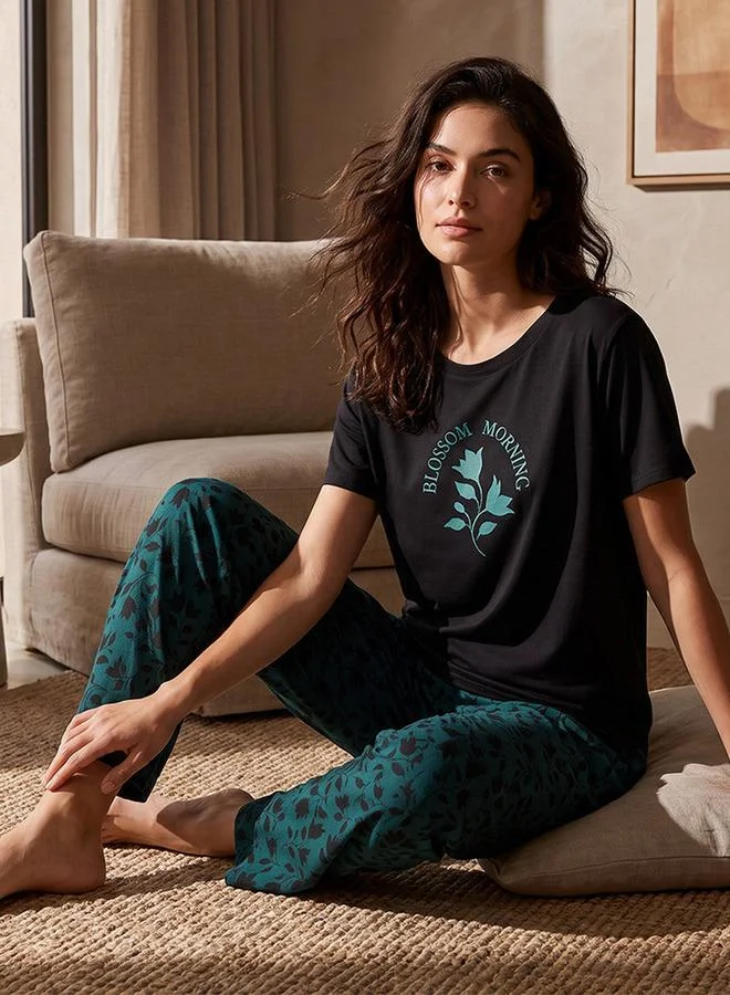 Splash FAV Intimates Viscose Crew Neck T-shirt and Pyjamas Set
