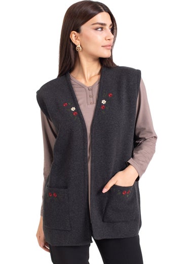 Women Middle Age and Above Knitwear Knit Buttonless Cross Stitch Pattern Embroidered Mother Vest 310-BLACK - pzsku/Z5B8AA2DBF27E397B4C71Z/45/_/1733941092/cbbe3847-57e9-49be-ad10-76819c7ba3bf