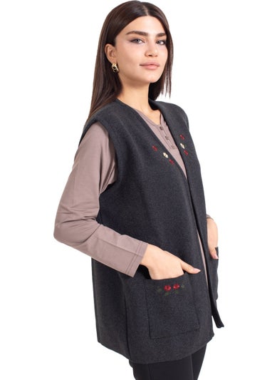 Women Middle Age and Above Knitwear Knit Buttonless Cross Stitch Pattern Embroidered Mother Vest 310-BLACK - pzsku/Z5B8AA2DBF27E397B4C71Z/45/_/1733941100/ff27faf3-0fee-42d0-a66d-742c47a49844