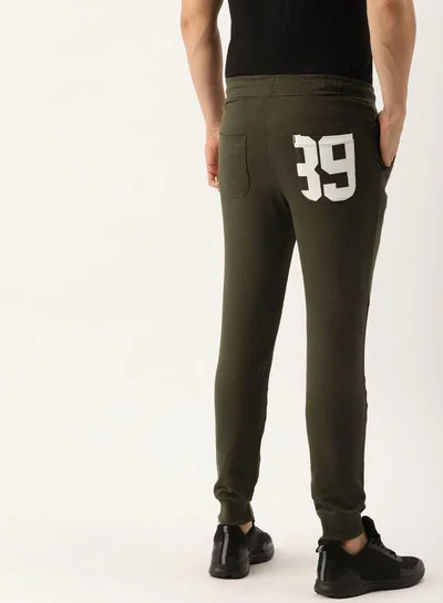 The Indian Garage Co Men Slim Fit Solid Mid-Rise Stretchable Knitted Jogger Trousers