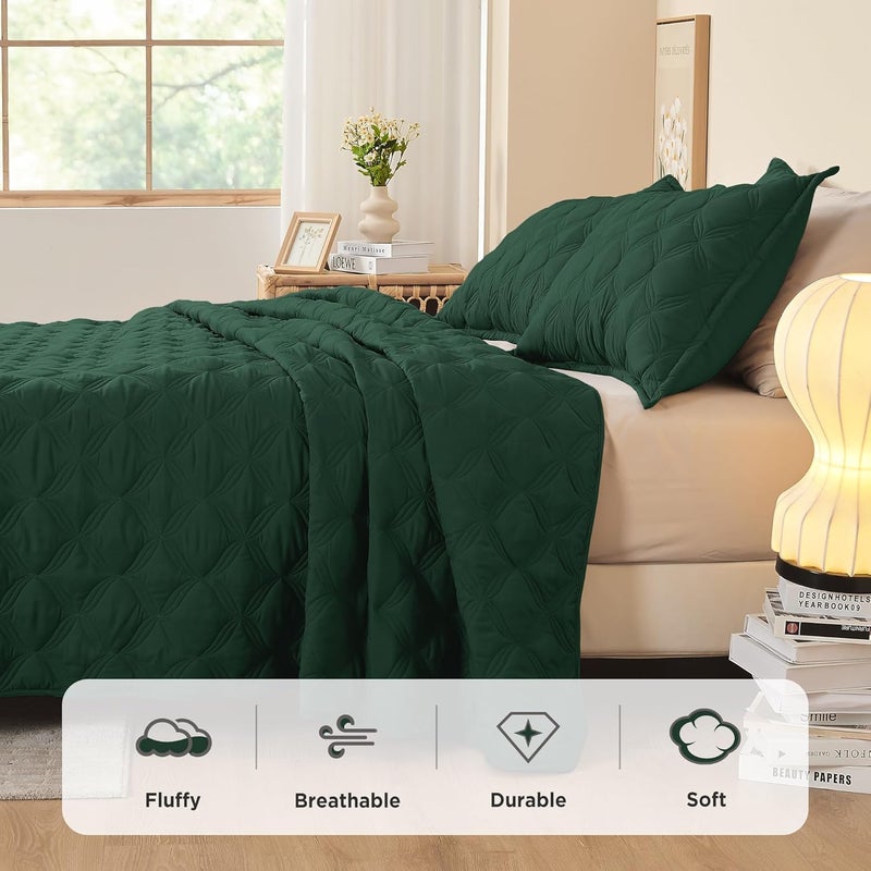 Litanika California King Quilt Bedding Set, Emerald Green Oversized Lightweight Comforter Bedspreads & Coverlets, Boho Farmhouse Bedding Cover Bed Decor All Season, 3 Pieces (1 Quilt, 2 Pillowcases) - Image 5
