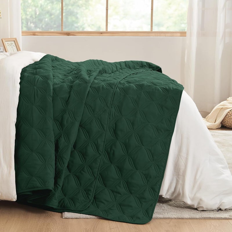 Litanika California King Quilt Bedding Set, Emerald Green Oversized Lightweight Comforter Bedspreads & Coverlets, Boho Farmhouse Bedding Cover Bed Decor All Season, 3 Pieces (1 Quilt, 2 Pillowcases) - Image 3