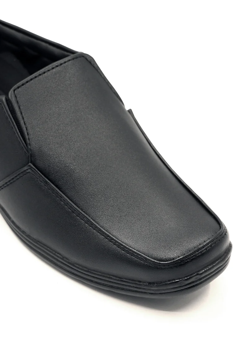 Geoomnii Black Formal Slip-On Shoes for Men – Stylish & Comfortable Footwear for Office, Parties & Special Occasions for Men | Best Price UAE