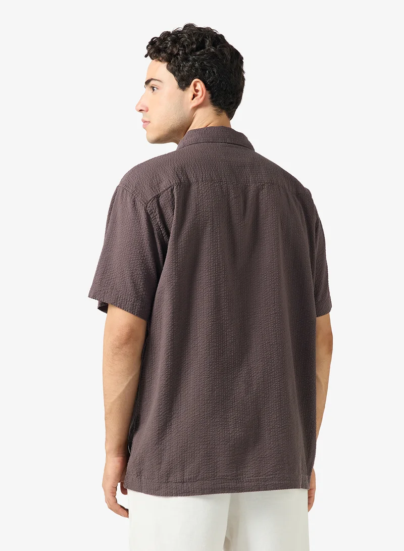 ريبلز مع نمشي Mens Resort Collar Relaxed Fit Shirt