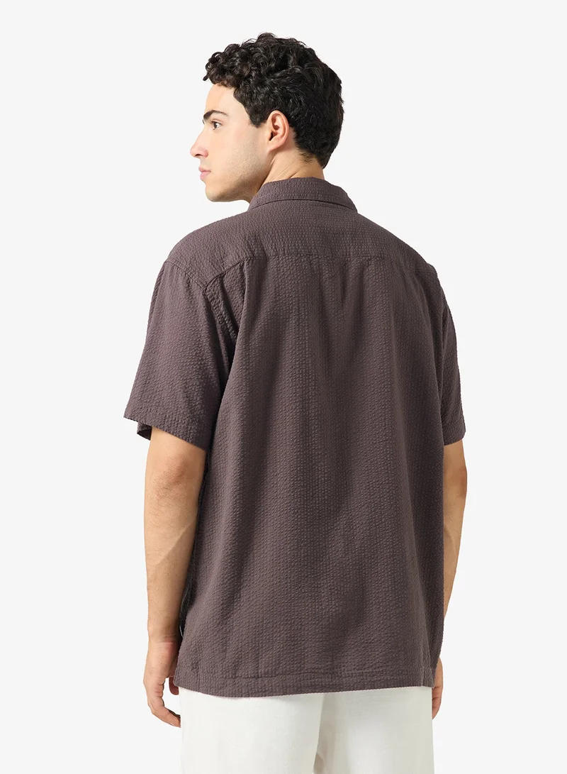 ريبلز مع نمشي Mens Resort Collar Relaxed Fit Shirt