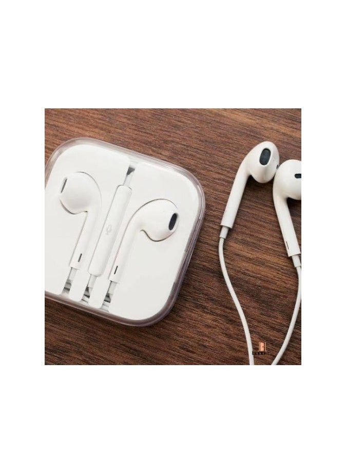 Generic - In-Ear Earphones With Mic For Apple iPhone With Lightning Connector White - Image 1